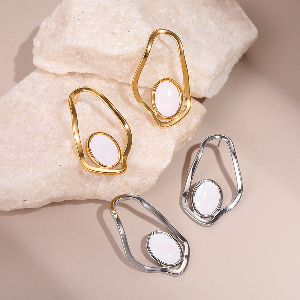 Modernist Cutout Mother-of-Pearl Stud Earrings - 316L Stainless Steel Asymmetric Light Luxury Ear Studs, 18K Gold/Silver Plated Tarnish-Free Won't Fade Hypoallergenic