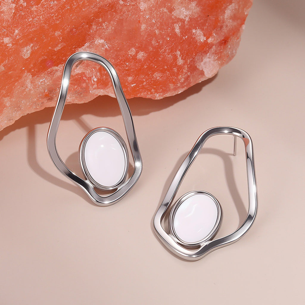 Modernist Cutout Mother-of-Pearl Stud Earrings - 316L Stainless Steel Asymmetric Light Luxury Ear Studs, 18K Gold/Silver Plated Tarnish-Free Won't Fade Hypoallergenic