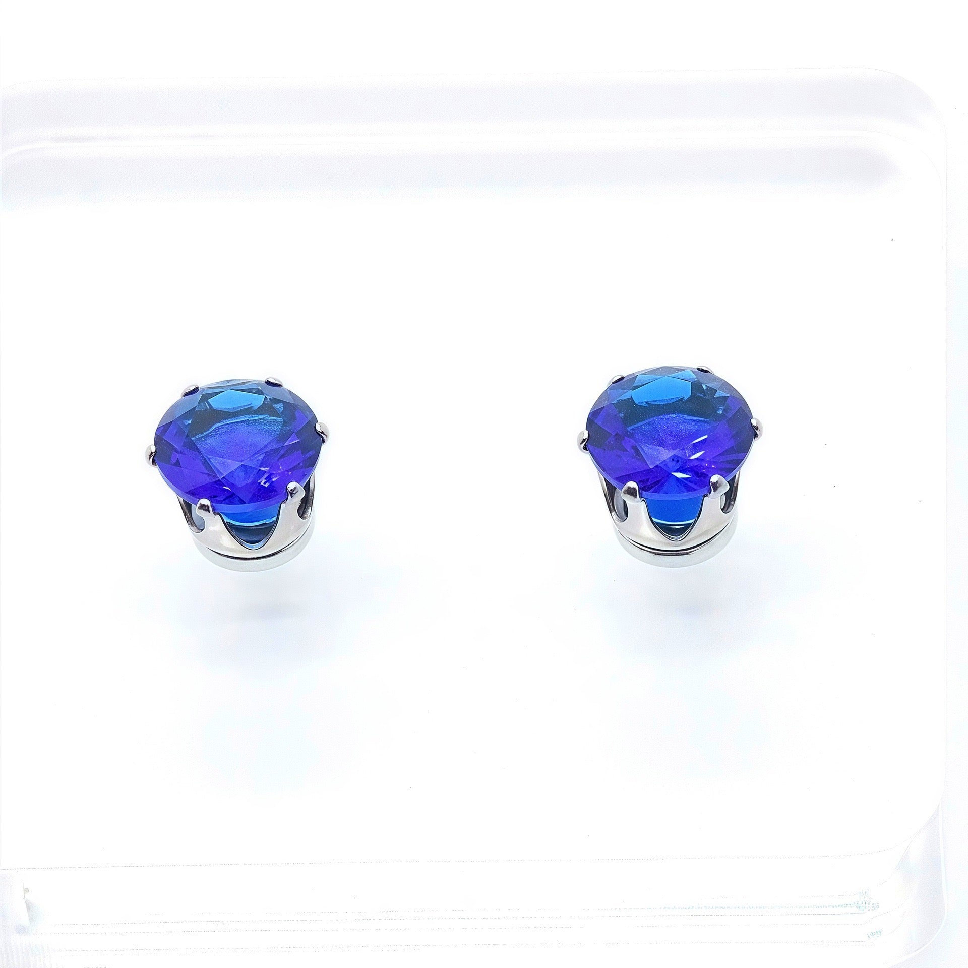 Sparkly Magnetic CZ Ear Clips for Women - Non-Piercing Clip-On Earrings, Hypoallergenic Zircon Stud Ear Cuff, Gift for Women